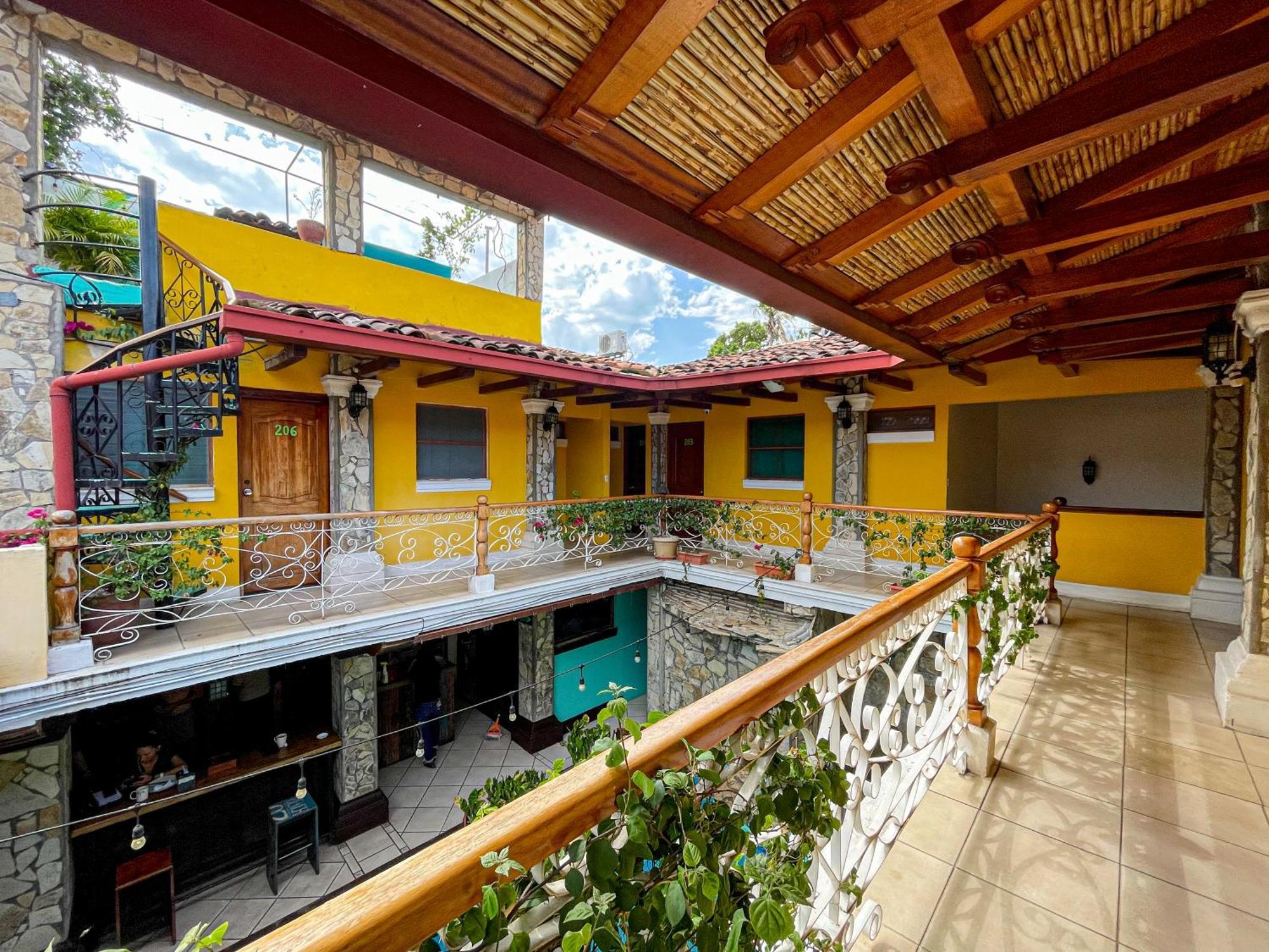 Oasis Hostel Granada Eksteriør billede